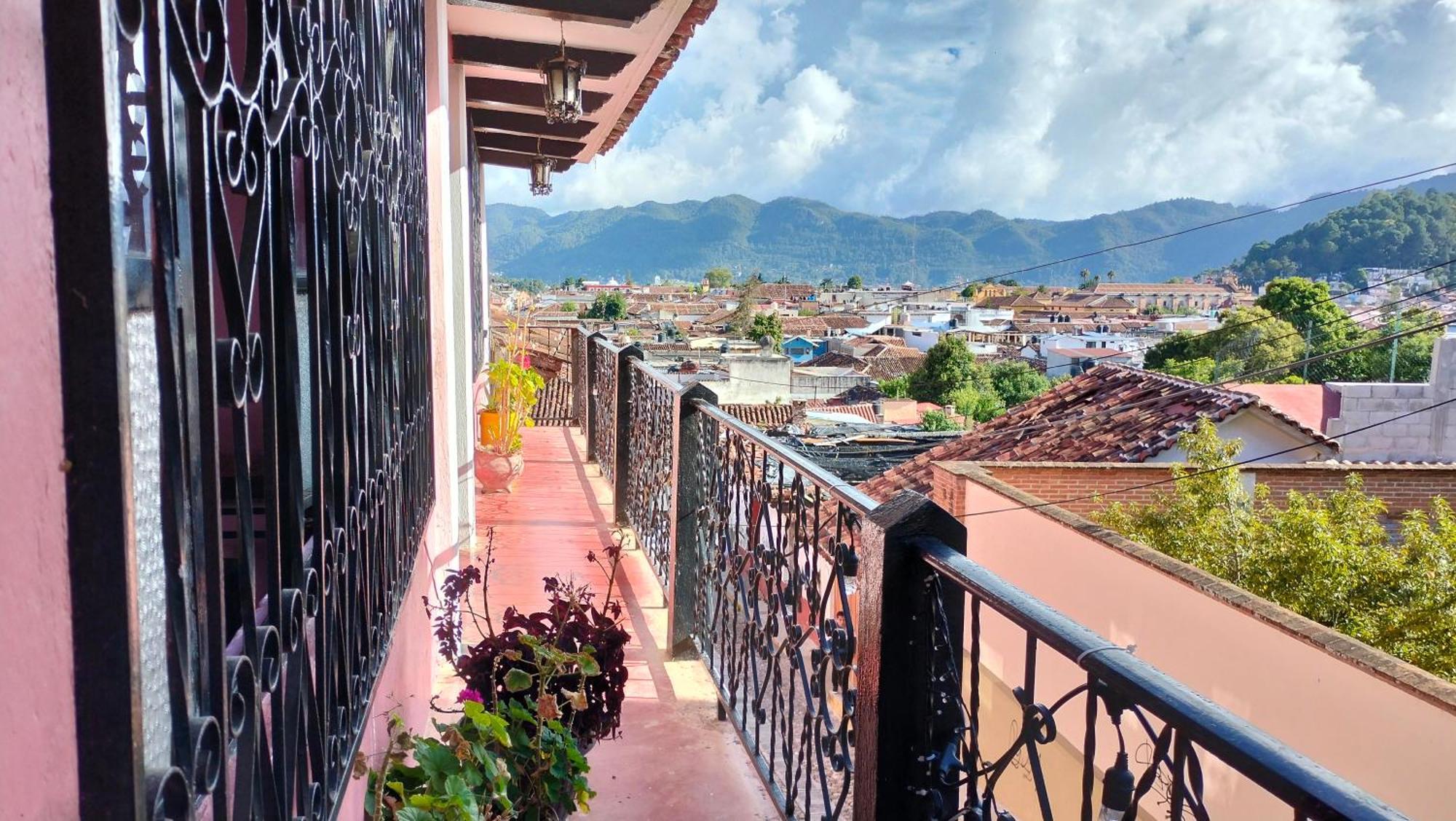 Kukulkan Hostal San Cristóbal de Las Casas المظهر الخارجي الصورة